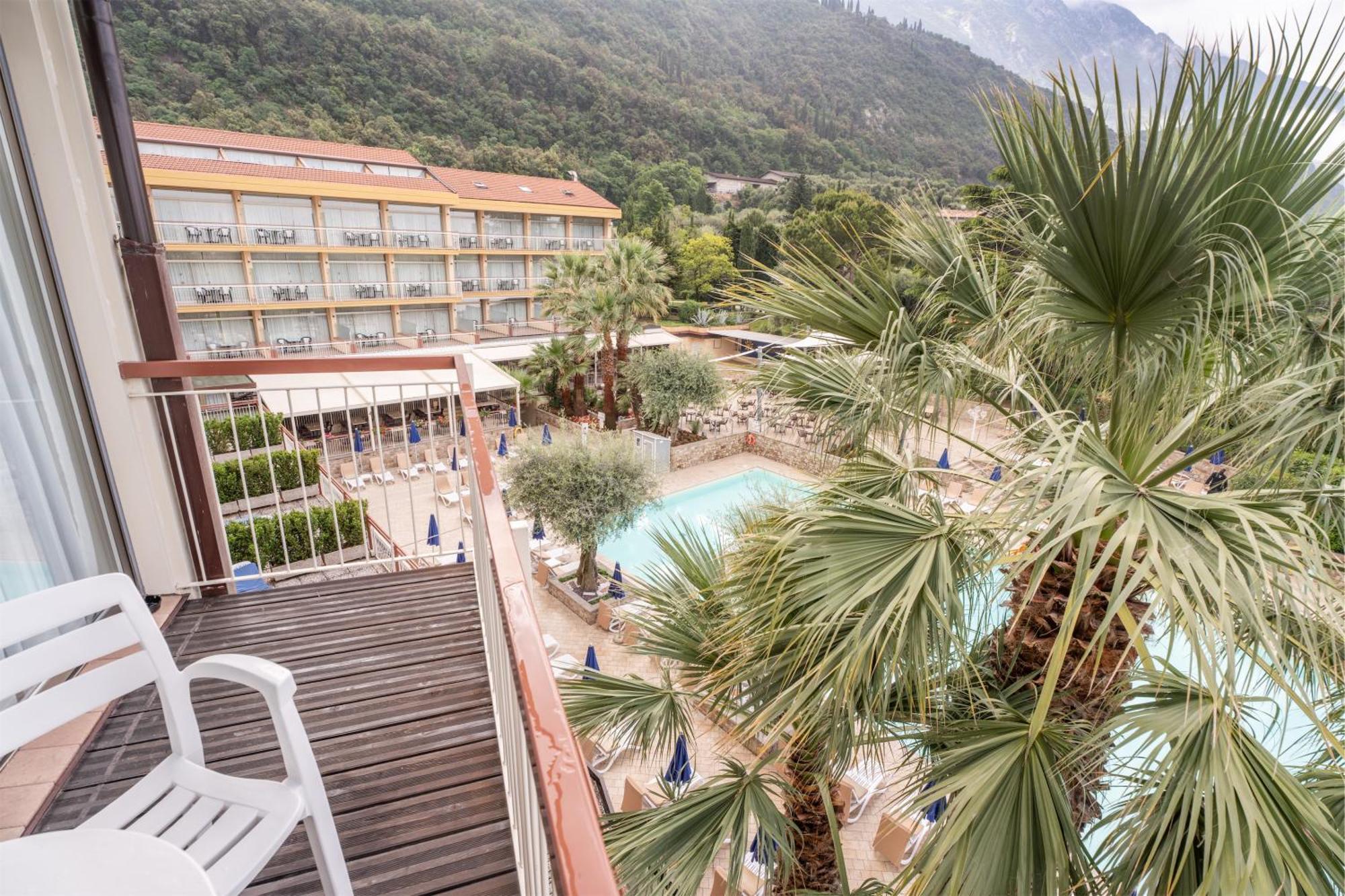 Majestic Palace Malcesine Quarto foto
